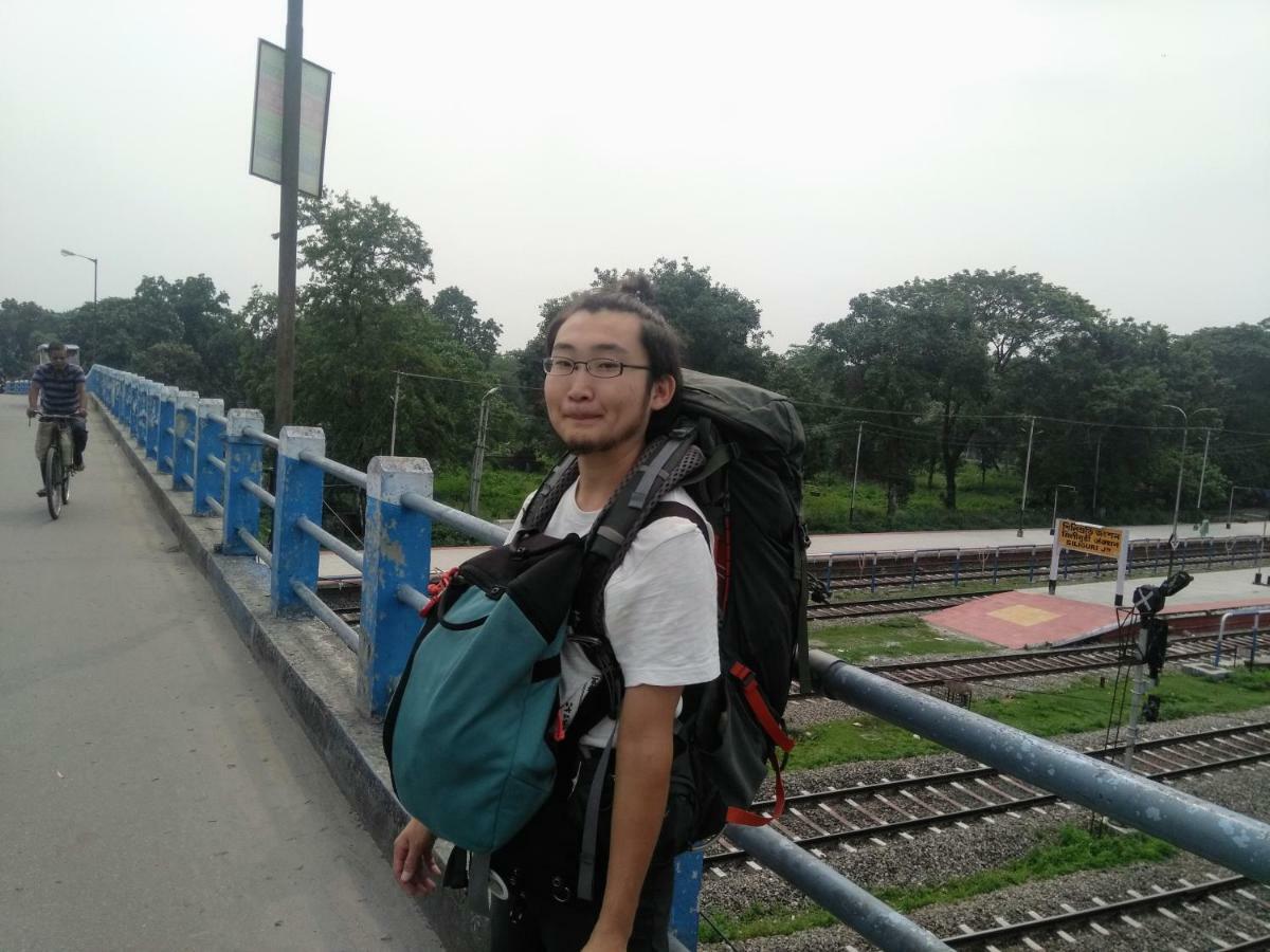 Atathi Niwas Guest House For Backpackers And Travellers シリグリ エクステリア 写真